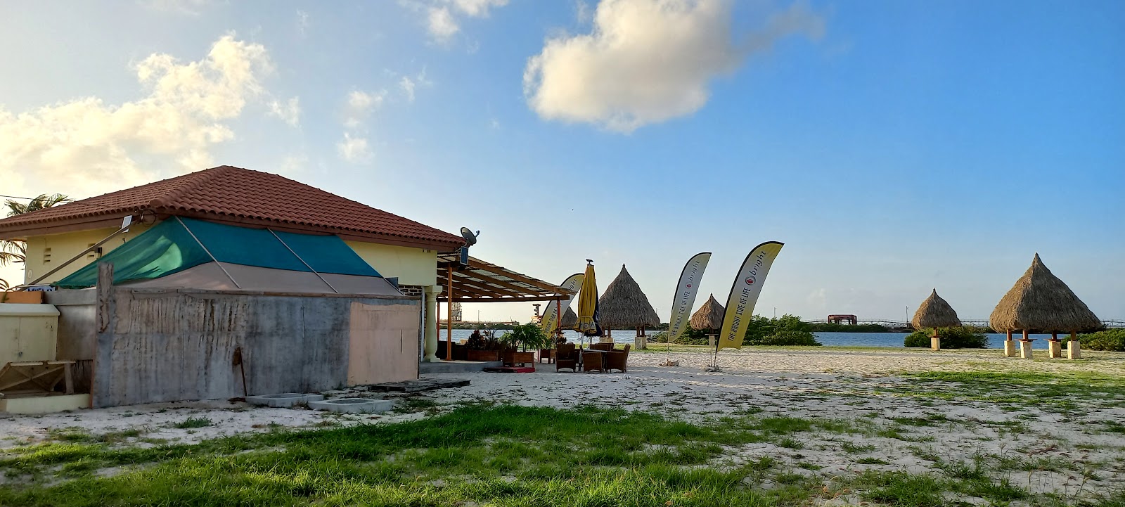 Fotografija Battata beach z ravna obala