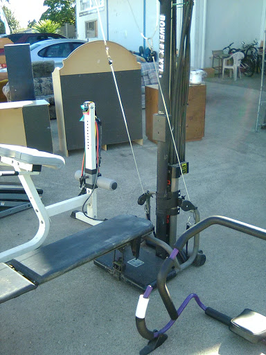 Thrift Store «Albany Helping Hands Thrift Store», reviews and photos, 705 SE 1st Ave, Albany, OR 97321, USA