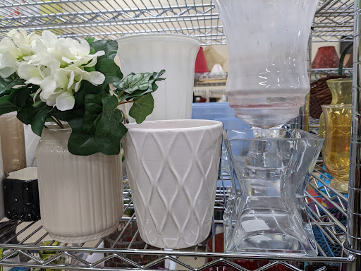 Thrift Store «Goodwill Store & Donation Center», reviews and photos, 123 S Weber Rd, Bolingbrook, IL 60490, USA