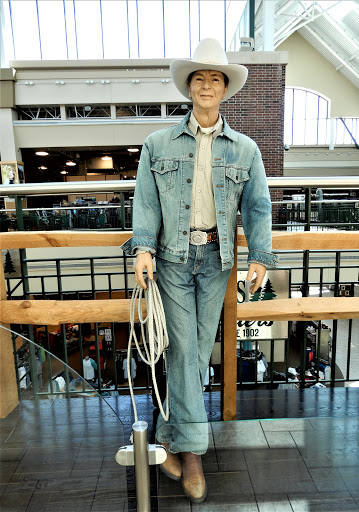 Sporting Goods Store «SCHEELS», reviews and photos, 1200 Scheels Drive, Sparks, NV 89434, USA