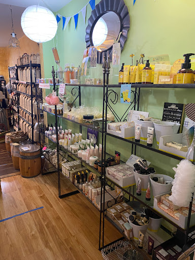 Gift Shop «German Street Coffee-Candlery», reviews and photos, 103 W German St, Shepherdstown, WV 25443, USA