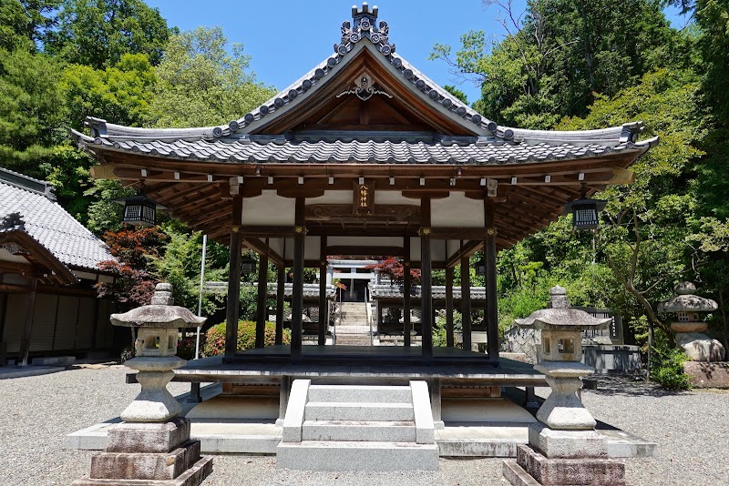 八幡神社