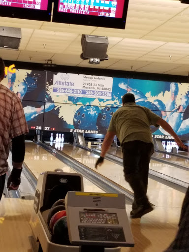 Bowling Alley «5 Star Lanes», reviews and photos, 2666 Metro Pkwy, Sterling Heights, MI 48310, USA