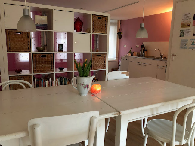 Leef Yoga openingstijden