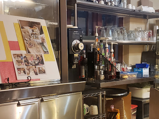 Cafe «Auntie Rae’s Dessert Island», reviews and photos, 4704 Holladay Blvd E, Holladay, UT 84117, USA