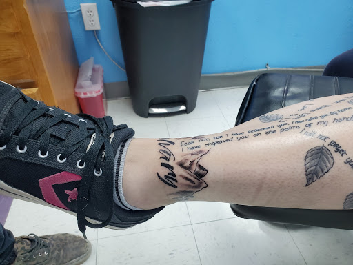 Tattoo Shop «Next Generation Tattoo & Body Piercing», reviews and photos, 1231 E Republic Rd, Springfield, MO 65804, USA