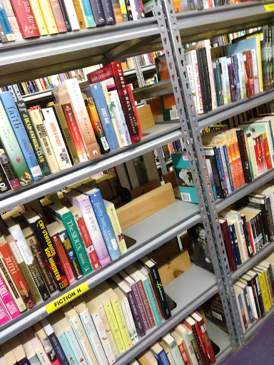 Used Book Store «Used Book Superstore», reviews and photos, 256 Cambridge St, Burlington, MA 01803, USA