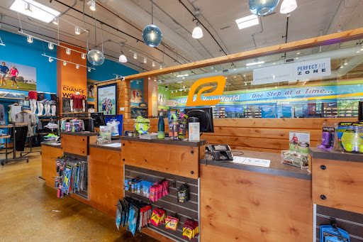 Running Store «Road Runner Sports», reviews and photos, 1326 Tenth Street, Berkeley, CA 94710, USA