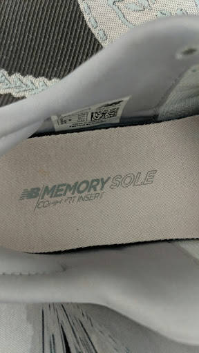 Shoe Store «DSW Designer Shoe Warehouse», reviews and photos, 7896 Dublin Blvd, Dublin, CA 94568, USA