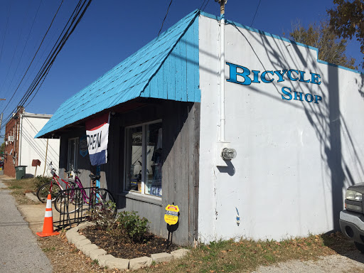 Bicycle Repair Shop «The Town Hill Bicycle Shop», reviews and photos, 10 E Rhea St, Sparta, TN 38583, USA