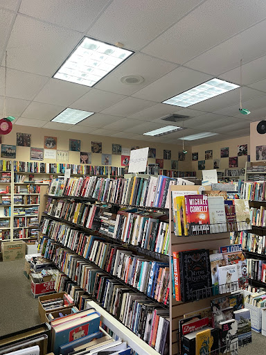 Book Store «Big Apple Books», reviews and photos, 5461 N Federal Hwy, Fort Lauderdale, FL 33308, USA