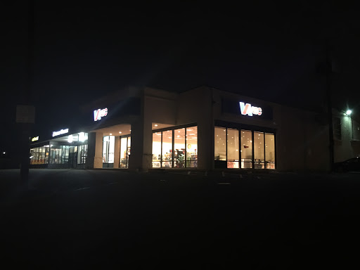 Liquor Store «Virginia ABC Store», reviews and photos, 4349 Duke St, Alexandria, VA 22304, USA