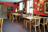 Atmosphère du Restaurant Le Petit Flaubert à Douvres-la-Délivrande - n°7