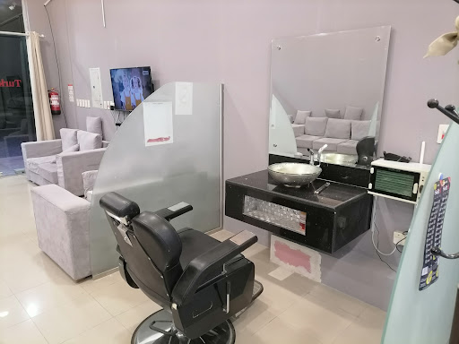 صالون الروعة للحلاقة 