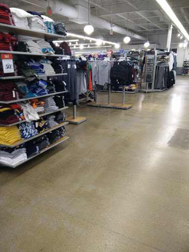 Clothing Store «Old Navy», reviews and photos, 8306 Tamarack Village, Woodbury, MN 55125, USA