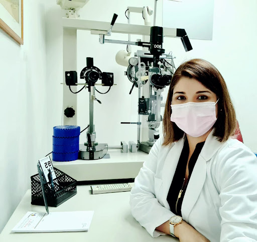 Dra Marcela de León - Oftalmóloga en Panamá - Especialista Glaucoma