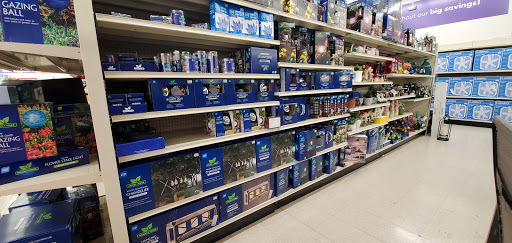 Discount Store «Big Lots», reviews and photos, 16100 E 10 Mile Rd, Eastpointe, MI 48021, USA