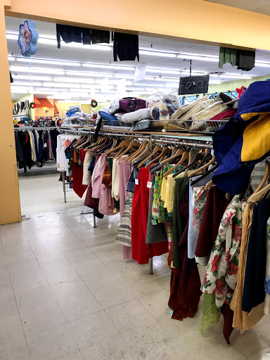 Thrift Store «Family Thrift Store», reviews and photos, 2012 W Newport Pike, Wilmington, DE 19804, USA