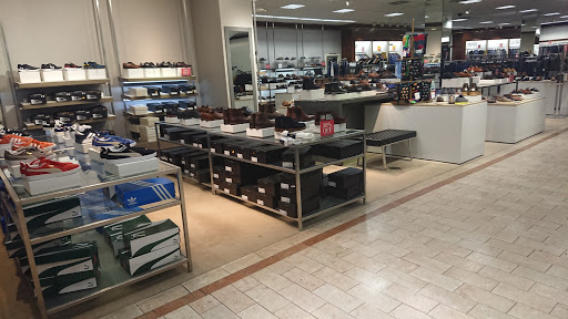 Shopping Mall «Bridgewater Commons», reviews and photos, 400 Commons Way, Bridgewater, NJ 08807, USA