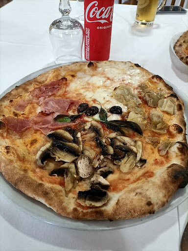 Ristorante Pizzeria La Tavernetta di Dello Russo A. e Dello Russo G. in Mercogliano, Provincia di Avellino