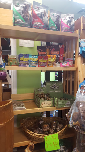 Pet Supply Store «R&S Pet Supplies», reviews and photos, 275 NY-25A #8, Miller Place, NY 11764, USA