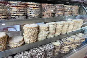 Mir bakery image