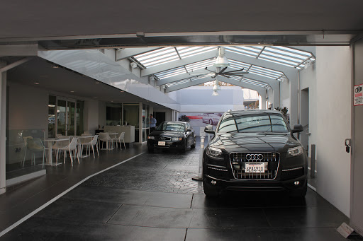 Audi Beverly Hills