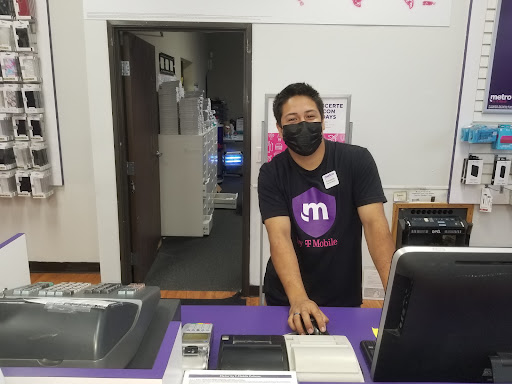 Cell Phone Store «MetroPCS Authorized Dealer», reviews and photos, 14151 Ramona Blvd, Baldwin Park, CA 91706, USA