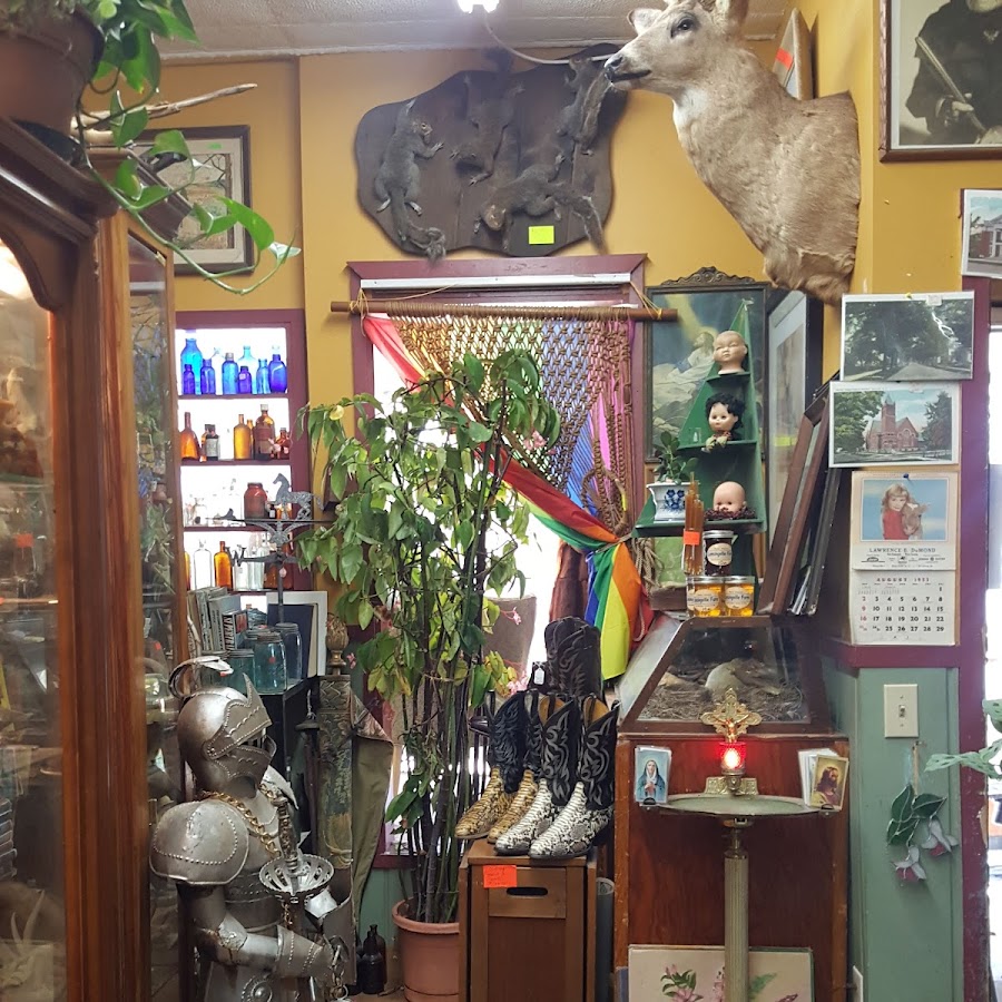Full Circle Antiques & Collectibles