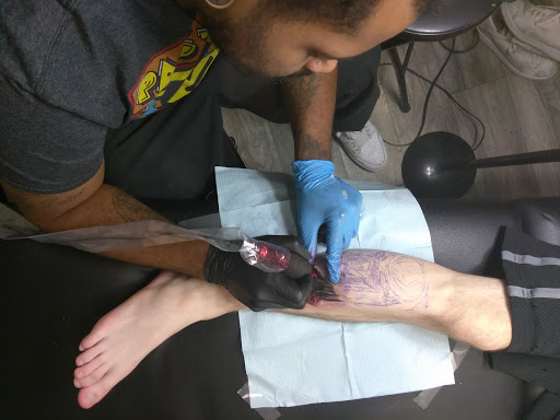 Tattoo Shop «Iron Palm Tattoos & Body Piercing», reviews and photos, 249 Trinity Ave SW, Atlanta, GA 30303, USA