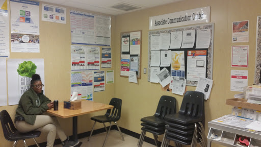 Grocery Store «Food Lion», reviews and photos, 15432 Rogers Clark Blvd, Bowling Green, VA 22427, USA