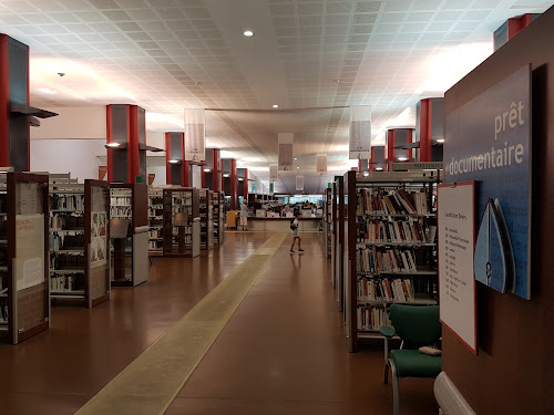 Bibliothèque Louis Nucéra à Nice