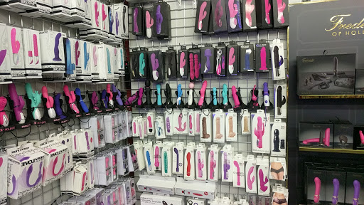 Lingerie Store «Lover Luxuries», reviews and photos, 6065 N Maple St, Omaha, NE 68104, USA