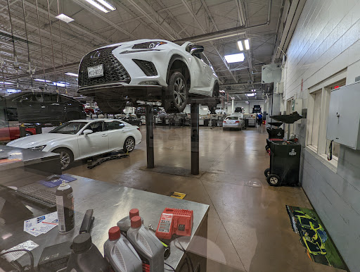Lexus Dealer «Tom Wood Lexus», reviews and photos, 4610 E 96th St, Indianapolis, IN 46240, USA