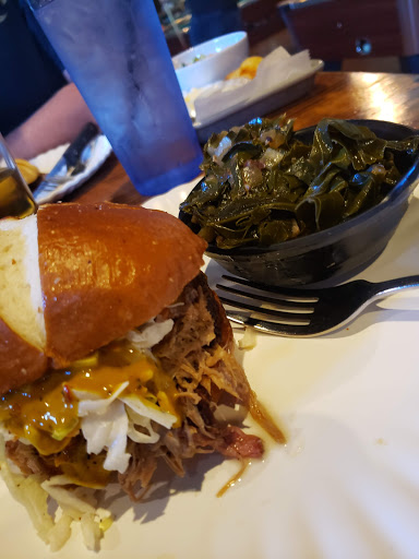 Sports Bar «Local Cue», reviews and photos, 30 Orchard Park Dr #7, Greenville, SC 29615, USA