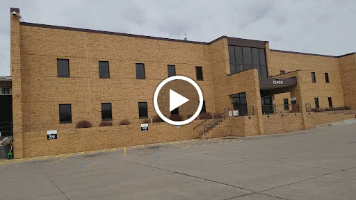 Trucking Company «YRC Freight», reviews and photos, 12400 Dupont Ave S, Burnsville, MN 55337, USA