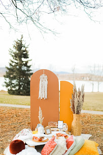 Iconic Colorado Luxury Picnic and Event Company - Photo 4 - Car repair in , Longmont