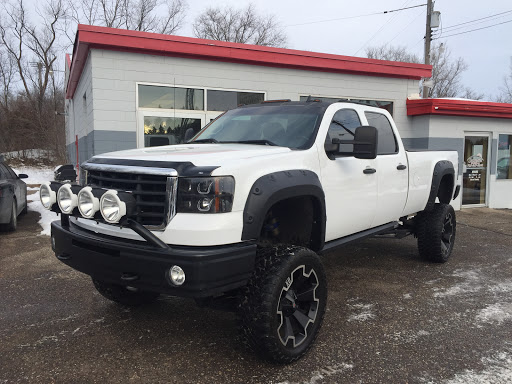 Used Car Dealer «Somerset Sales and Leasing», reviews and photos, 534 County Rd V V, Somerset, WI 54025, USA