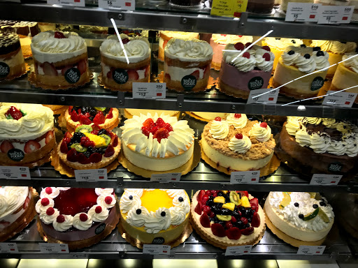 Grocery Store «Whole Foods Market», reviews and photos, 40 Railroad St, Andover, MA 01810, USA