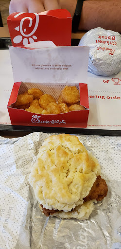 Fast Food Restaurant «Chick-fil-A», reviews and photos, 3403 Halls Ferry Rd, Vicksburg, MS 39180, USA