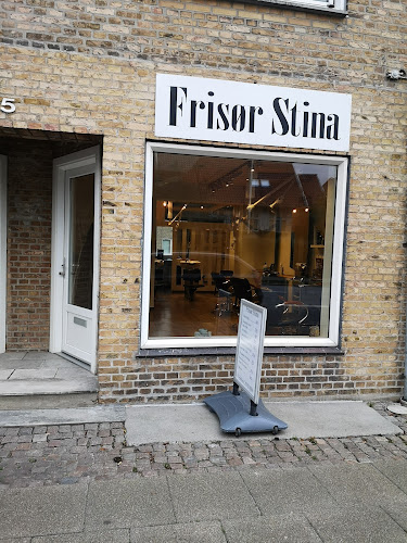 Anmeldelser af Frisør Stina i Nørresundby - Frisør