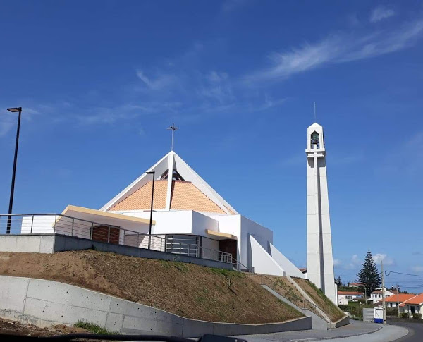 Avaliações doIgreja Salão em Funchal - Igreja