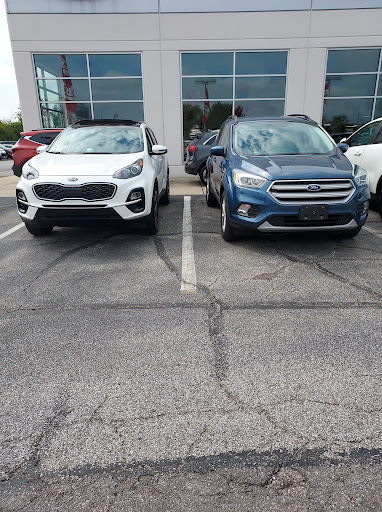 Used Car Dealer «Montrose Kia in Sheffield», reviews and photos, 5033 Detroit Ave, Sheffield Lake, OH 44054, USA