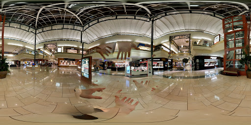 Shopping Mall «The Shoppes at Buckland Hills», reviews and photos, 194 Buckland Hills Dr, Manchester, CT 06042, USA