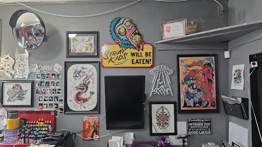 Explore knuckle tattoo ideas, creative tattoo ideas in Round Rock, available at Supernova Tattoo Parlour