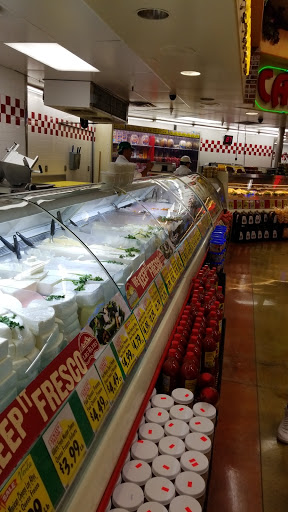 Supermarket «Vallarta Supermarkets», reviews and photos, 8453 Reseda Blvd, Northridge, CA 91324, USA