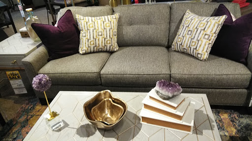 Furniture Store «Art Van Furniture», reviews and photos, 6500 E 14 Mile Rd, Warren, MI 48092, USA