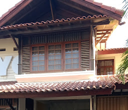 OYO 201 Emdi House Timoho photo