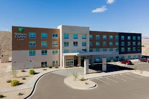 Holiday Inn Express & Suites Bullhead City, an IHG Hotel image