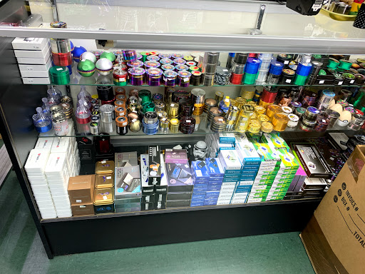 Tobacco Shop «Brockton smoke shop», reviews and photos, 793 Crescent St #1, Brockton, MA 02302, USA